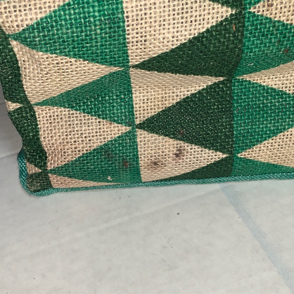 Geometric Pattern Tote Bag - Picture 8 of 9